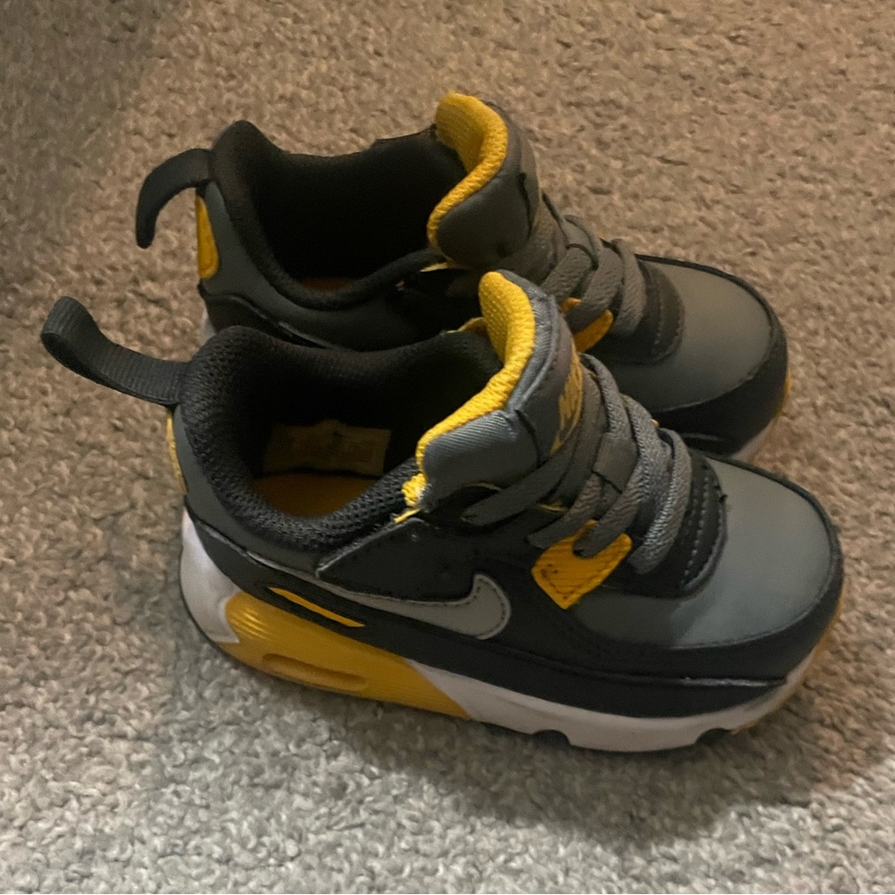 Nike Air Max 90. Easy On